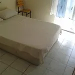 Deniz Πανσιόν